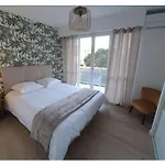 Appartement Renove A Juan Les Pins Avec Parking - Fr-1-252-198