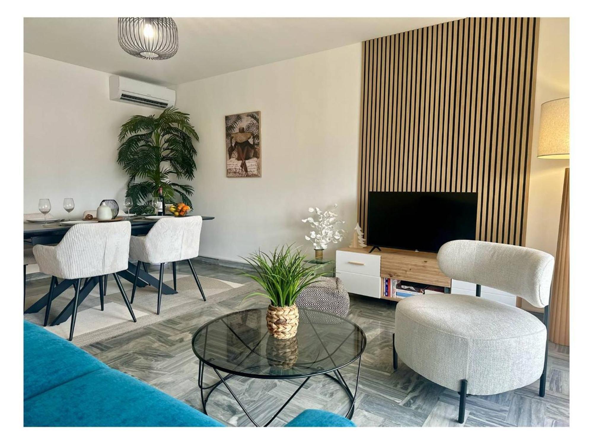 Renove A Juan Les Pins Avec Parking - Fr-1-252-198 Antibes